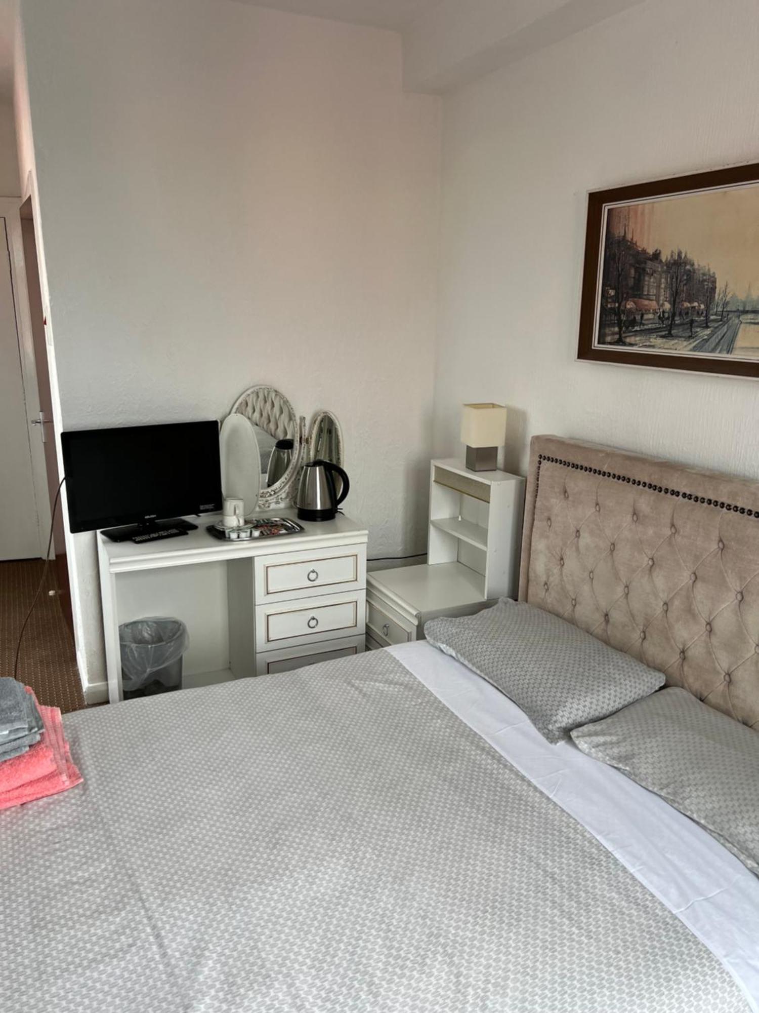 Barley Mow Hotel بونتفراكت المظهر الخارجي الصورة