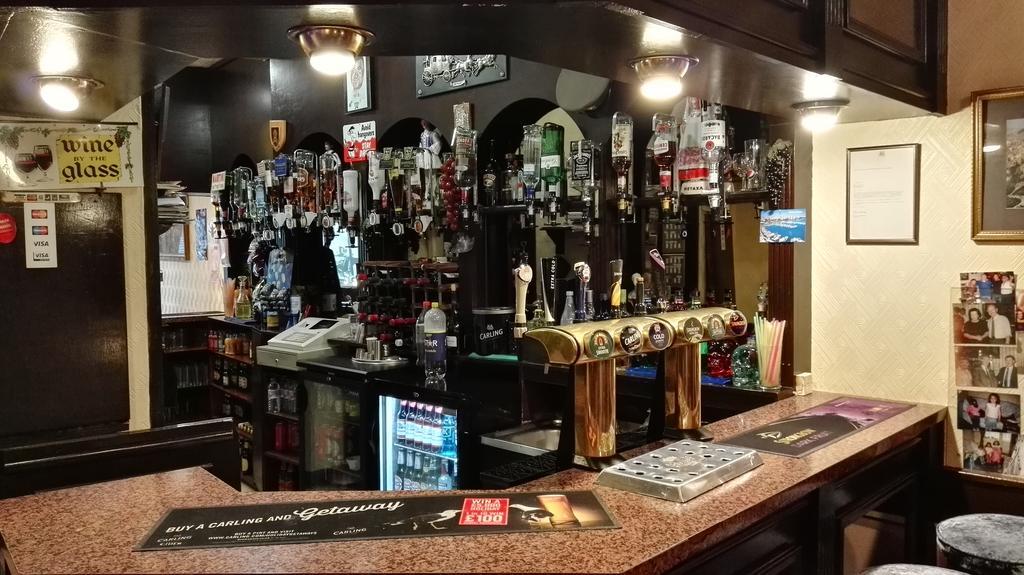 Barley Mow Hotel بونتفراكت المظهر الخارجي الصورة