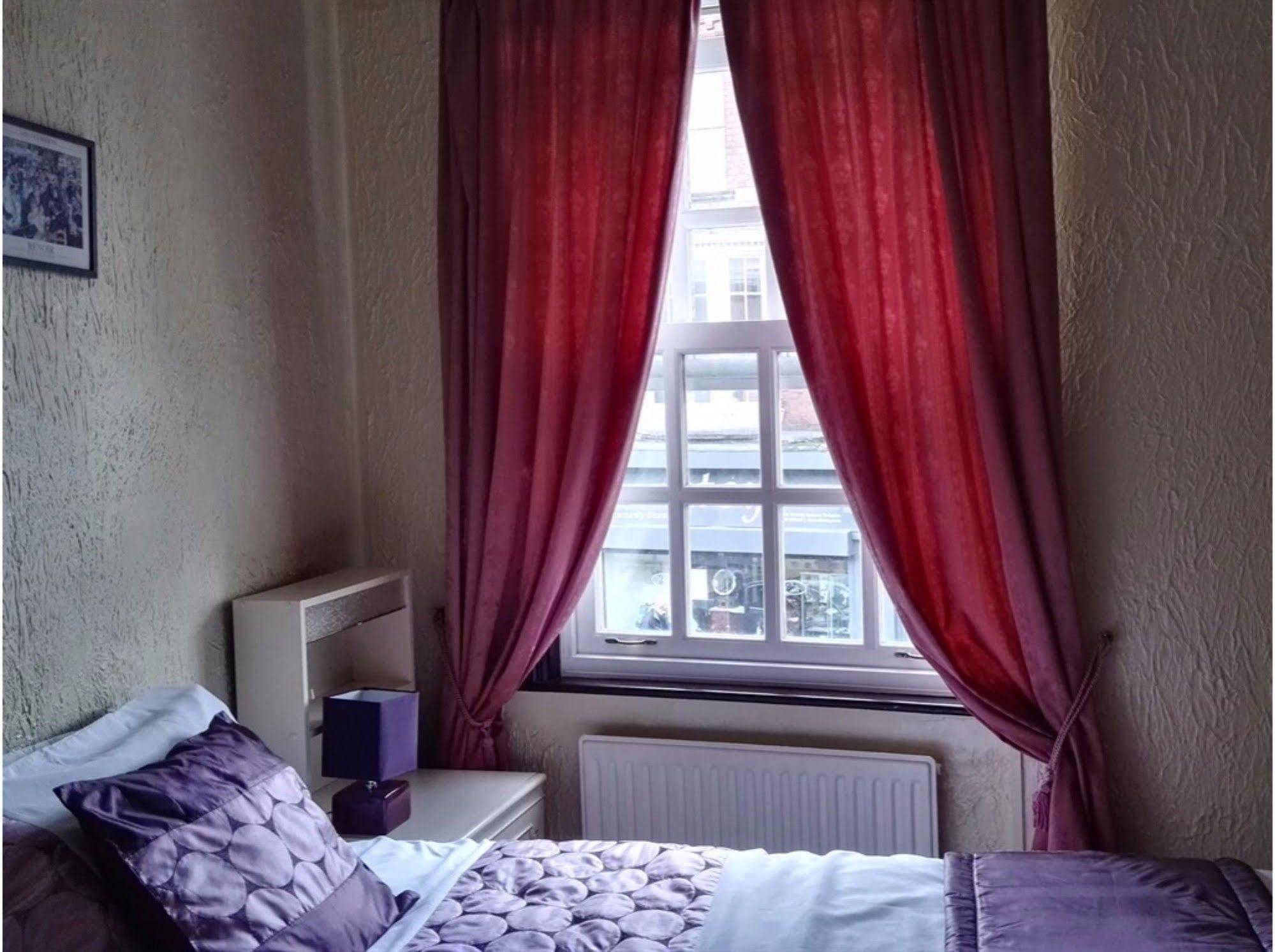 Barley Mow Hotel بونتفراكت المظهر الخارجي الصورة
